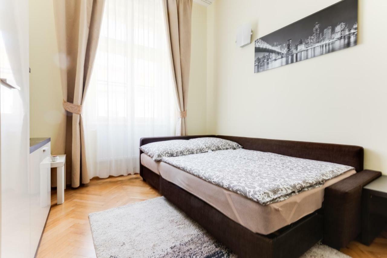 Hálkova 5 Apartmán Praha